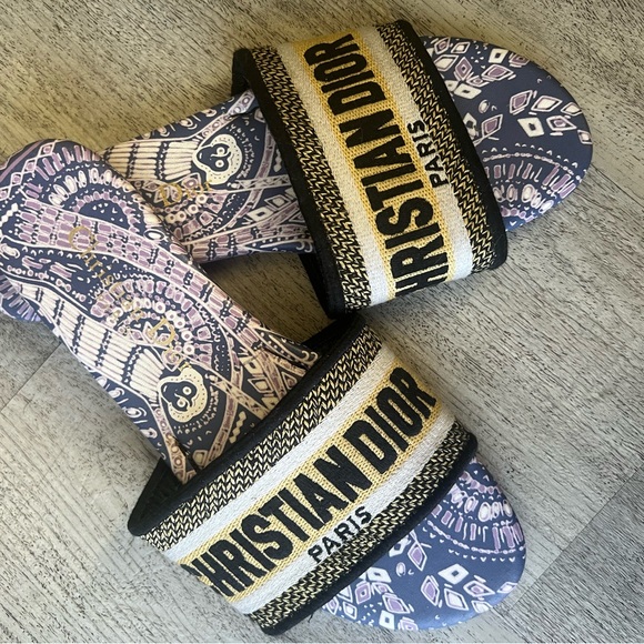 Dior sandals ❌sold❌ - Picture 6 of 7